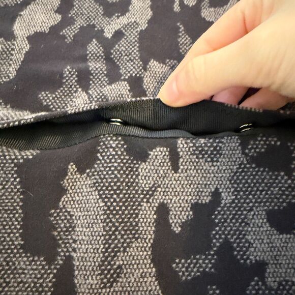 Women Lululemon Vinyasa Scarf *Rulu Incognito Camo HTR Black One Size - Picture 2 of 6